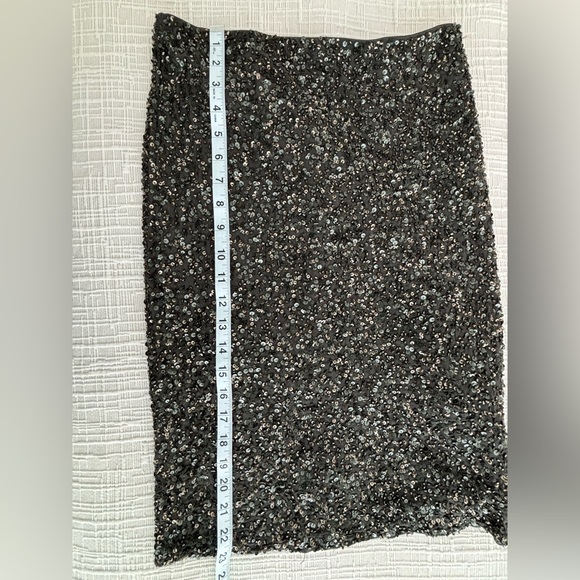 Alice and Olivia sequence mesh stretch skirt - Picture 5 of 8